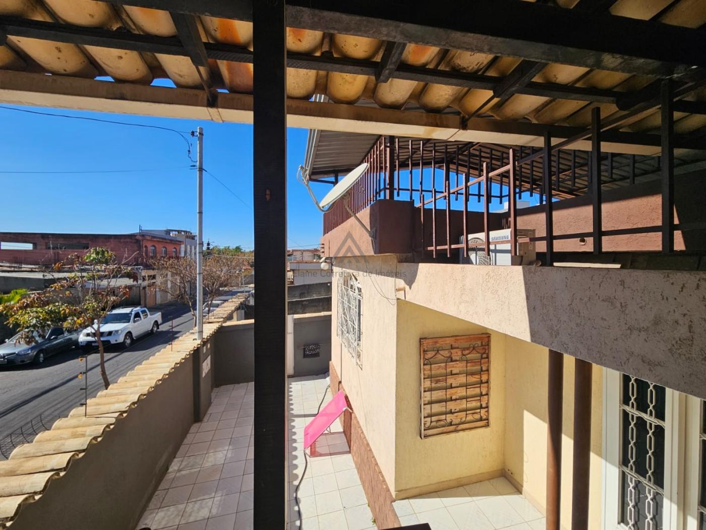 Casa, 3 quartos, 257 m² - Foto 3